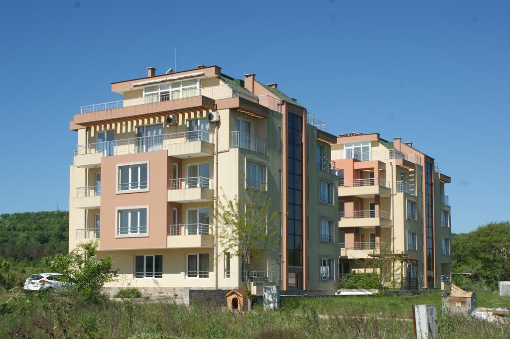 Pearl Sunshine Appartments Primorsko Exterior photo