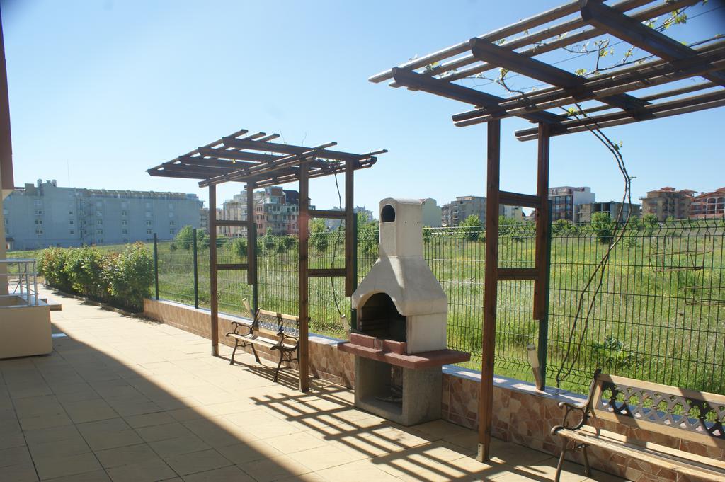 Pearl Sunshine Appartments Primorsko Exterior photo